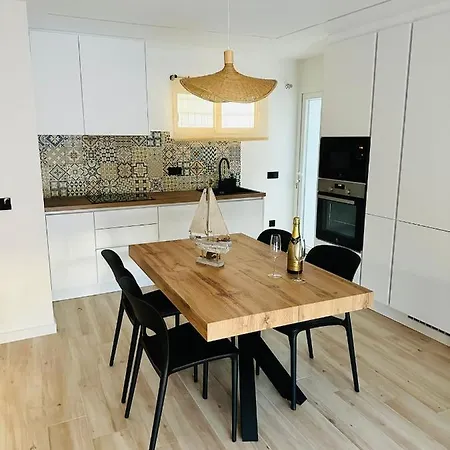 Miramar Marineta Casiana Apartment *