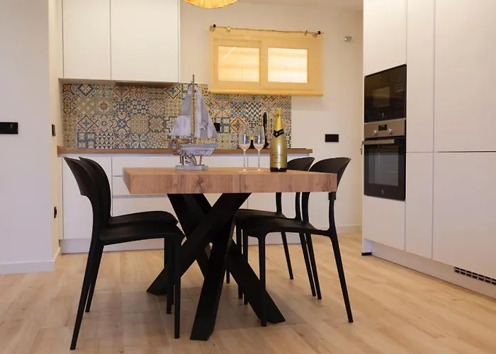 Miramar Marineta Casiana 公寓